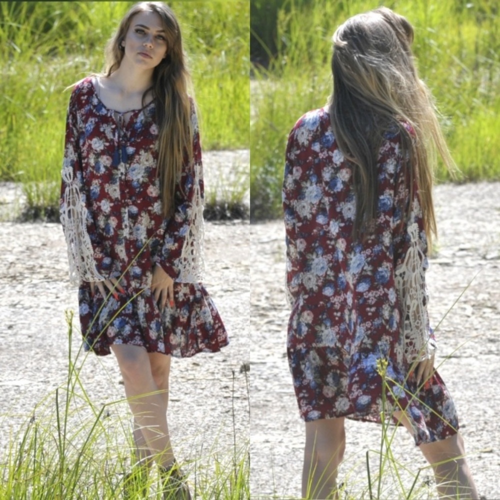 ❗️NEW❗️Burgundy Floral Dress with Crochet Sleeve